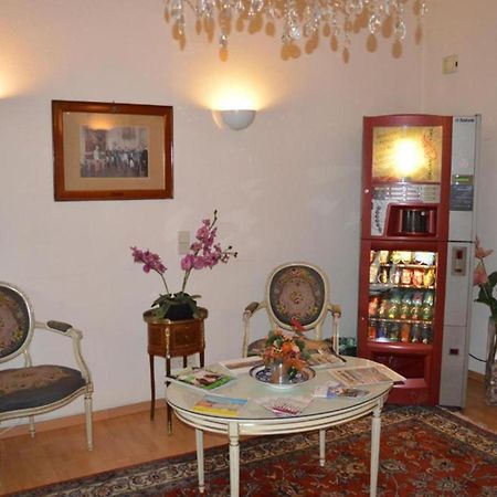 Hotel Pension Walzerstadt Wiedeń Zewnętrze zdjęcie