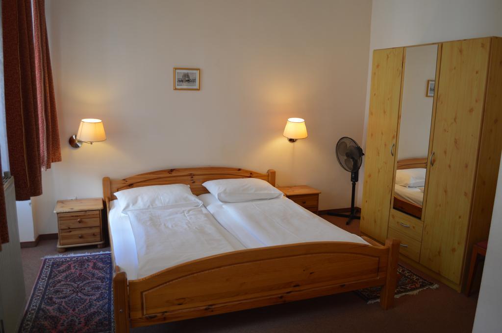 Hotel Pension Walzerstadt Wiedeń Zewnętrze zdjęcie