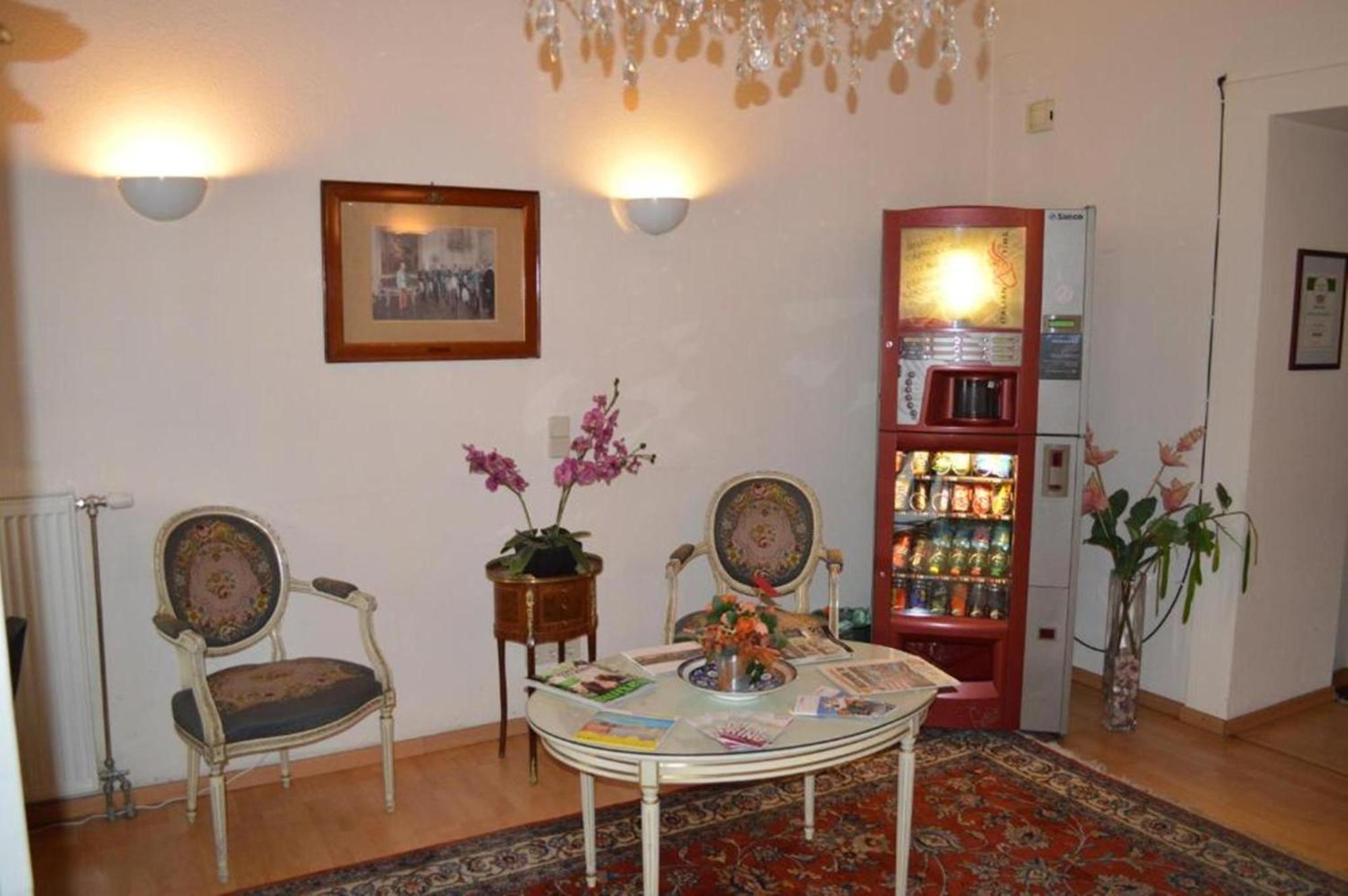 Hotel Pension Walzerstadt Wiedeń Zewnętrze zdjęcie