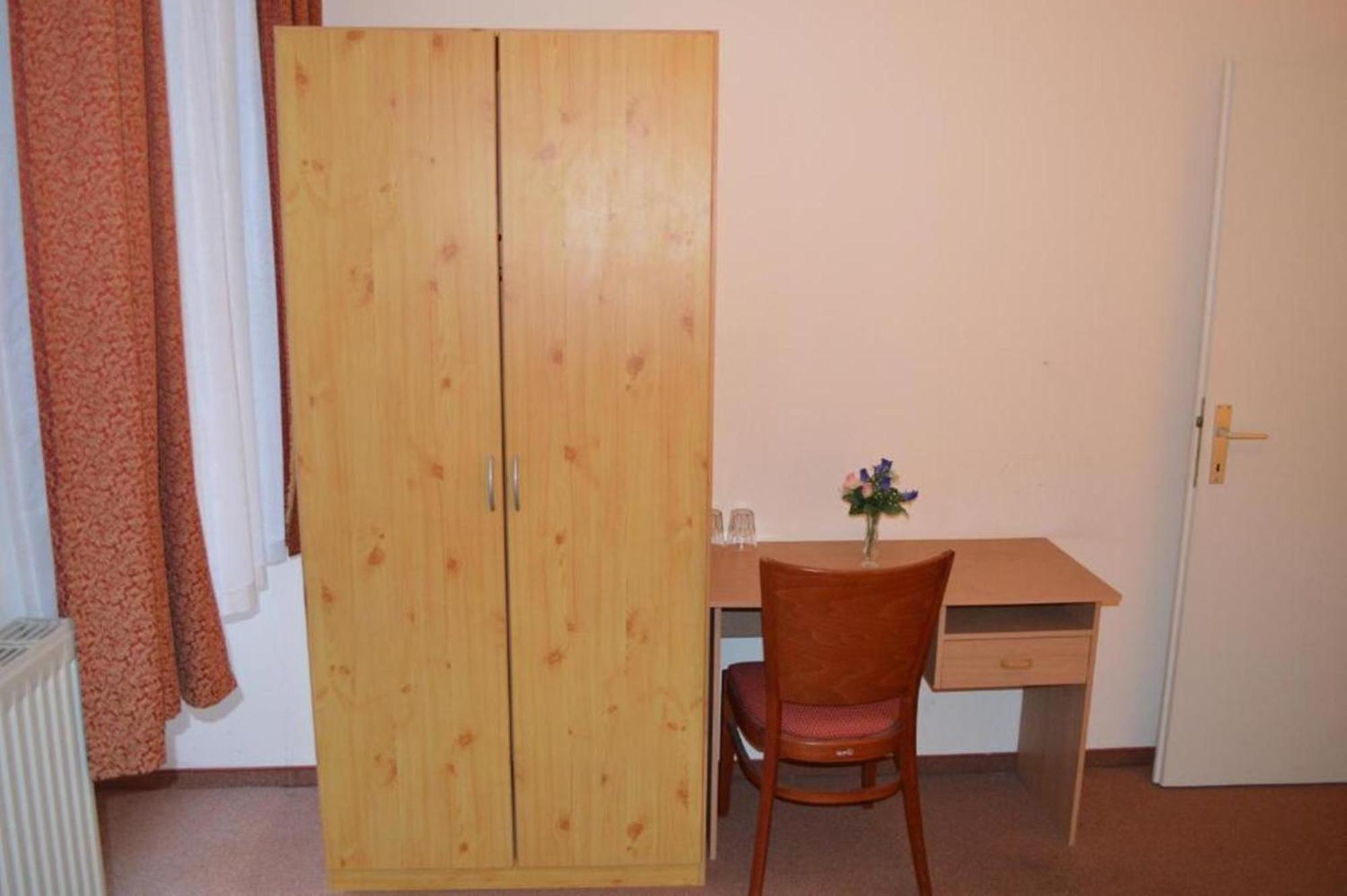 Hotel Pension Walzerstadt Wiedeń Pokój zdjęcie